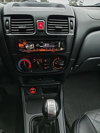 Nissan Almera, 2004г, передний привод, механика