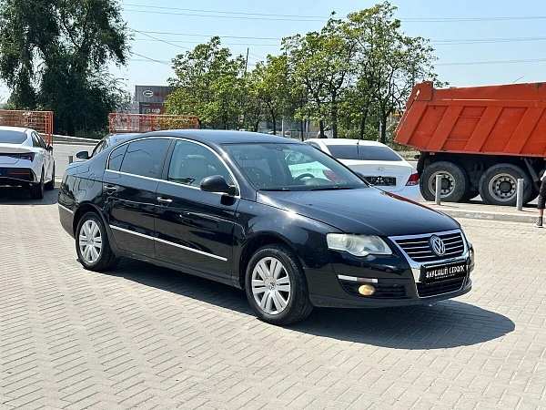 Volkswagen Passat, 2008г., передний привод, автомат