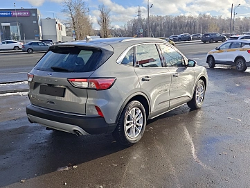 Ford Kuga, 2020г, передний привод, автомат