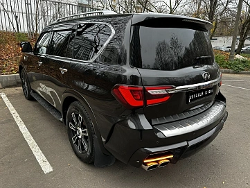 Infiniti QX80, 2019г, полный привод, автомат