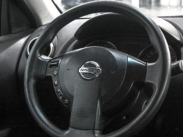 Nissan Qashqai, 2012г, передний привод, механика