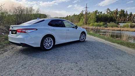 Toyota Camry, 2018г, передний привод, автомат
