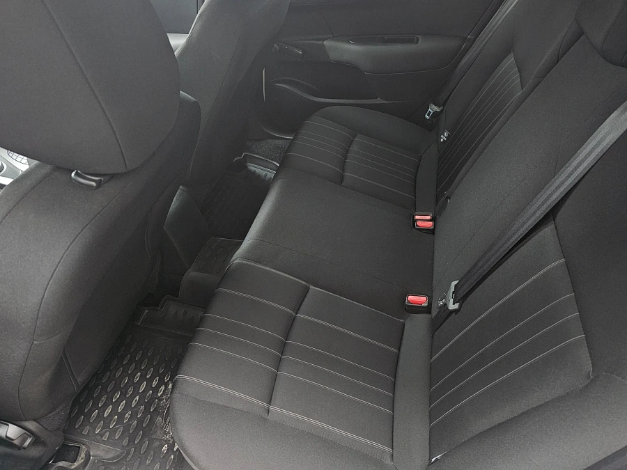 Citroen C4, 2012г., передний привод, автомат