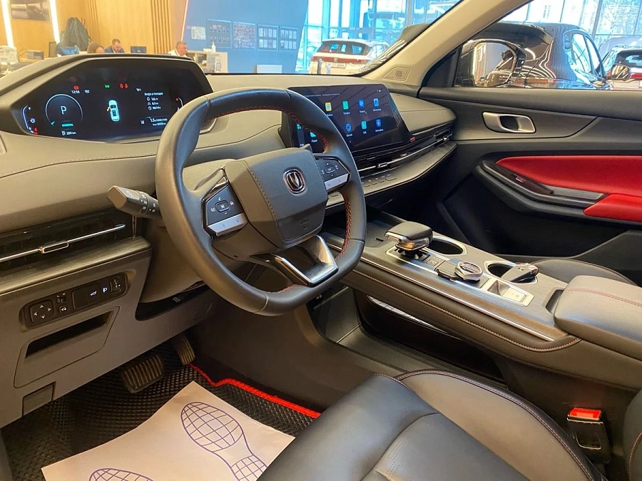 Changan UNI-S (CS55 Plus), 2024г., передний привод, робот