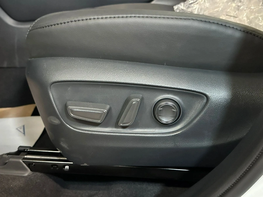 Toyota Highlander, 2025г., полный привод, автомат