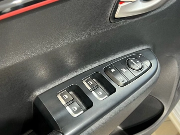 Kia Rio, 2019г, передний привод, автомат