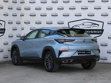 Changan UNI-T, 2023г, передний привод, робот