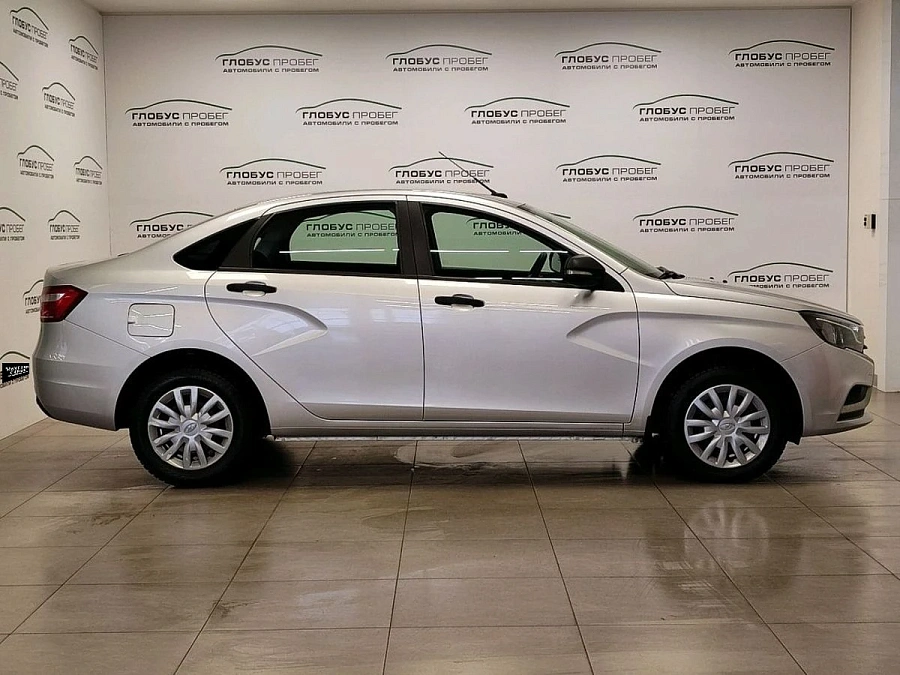 Lada (ВАЗ) Vesta, 2017г., передний привод, механика