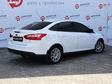 Ford Focus, 2013г, передний привод, робот