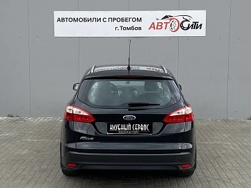 Ford Focus, 2013г, передний привод, механика
