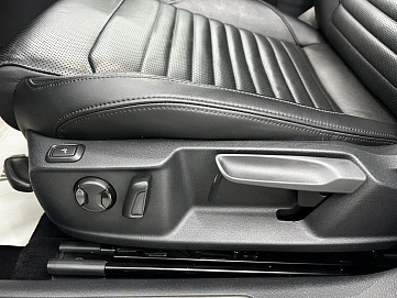 Volkswagen Passat, 2017г, полный привод, робот