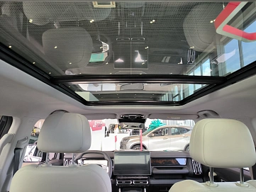 JETOUR T1, 2026г., полный привод, робот