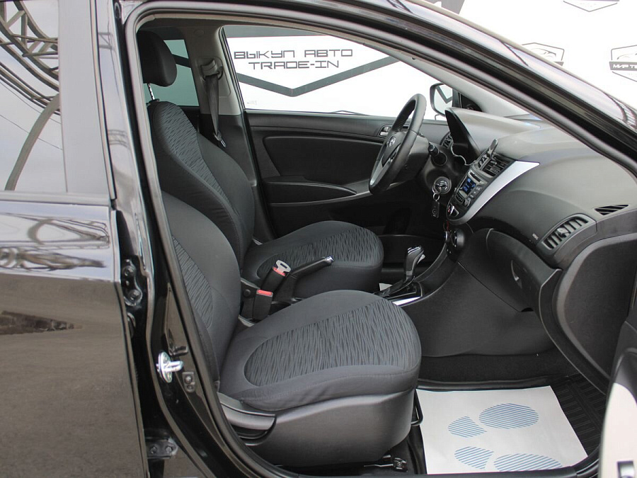 Hyundai Solaris, 2016г., передний привод, автомат