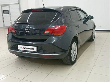 Opel Astra, 2012г, передний привод, механика