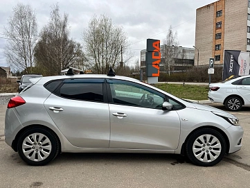 Kia Ceed, 2012г, передний привод, автомат