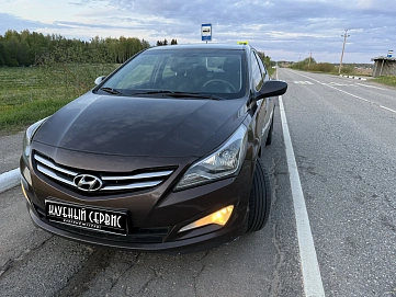 Hyundai Solaris, 2015г, передний привод, автомат