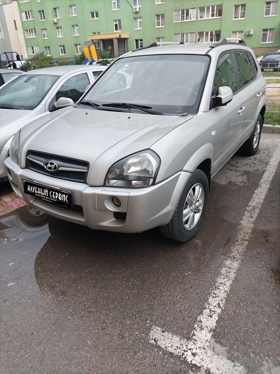 Hyundai Tucson, 2008г., передний привод, механика