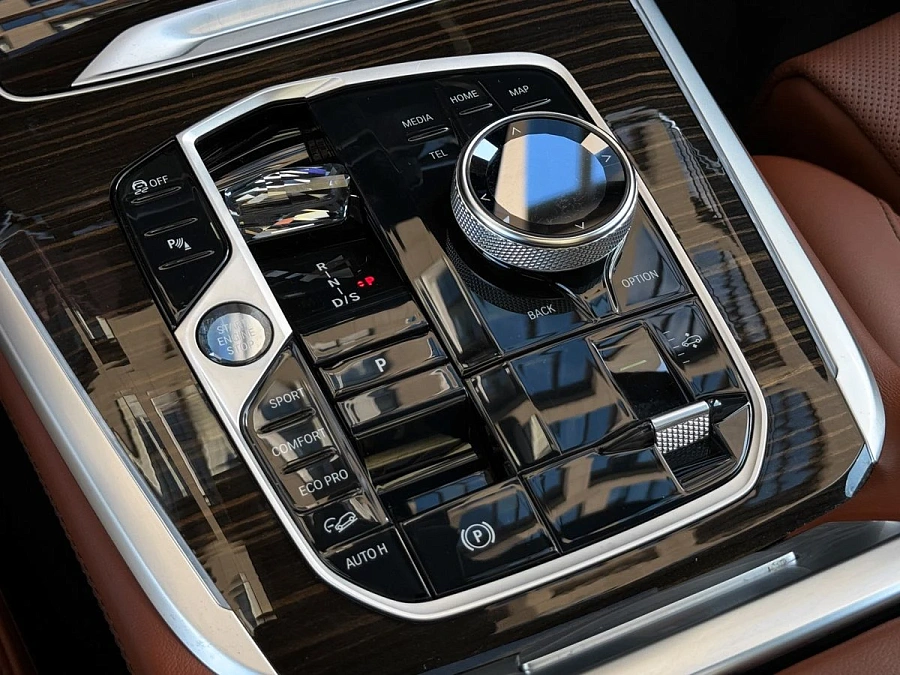 BMW X7, 2022г., полный привод, автомат