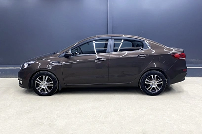 Kia Rio, 2015г, передний привод, механика