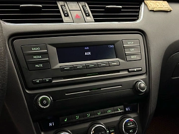 Skoda Octavia, 2014г, передний привод, механика