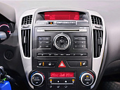 Kia , 2010г., передний привод, автомат
