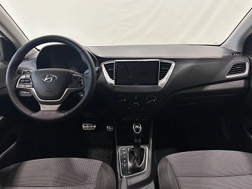 Hyundai Solaris, 2018г, передний привод, автомат