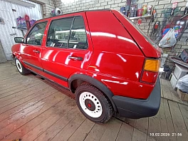 Volkswagen Golf, 1989г, передний привод, механика