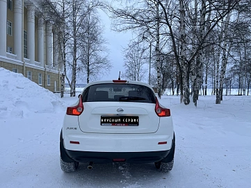 Nissan Juke, 2012г, передний привод, вариатор