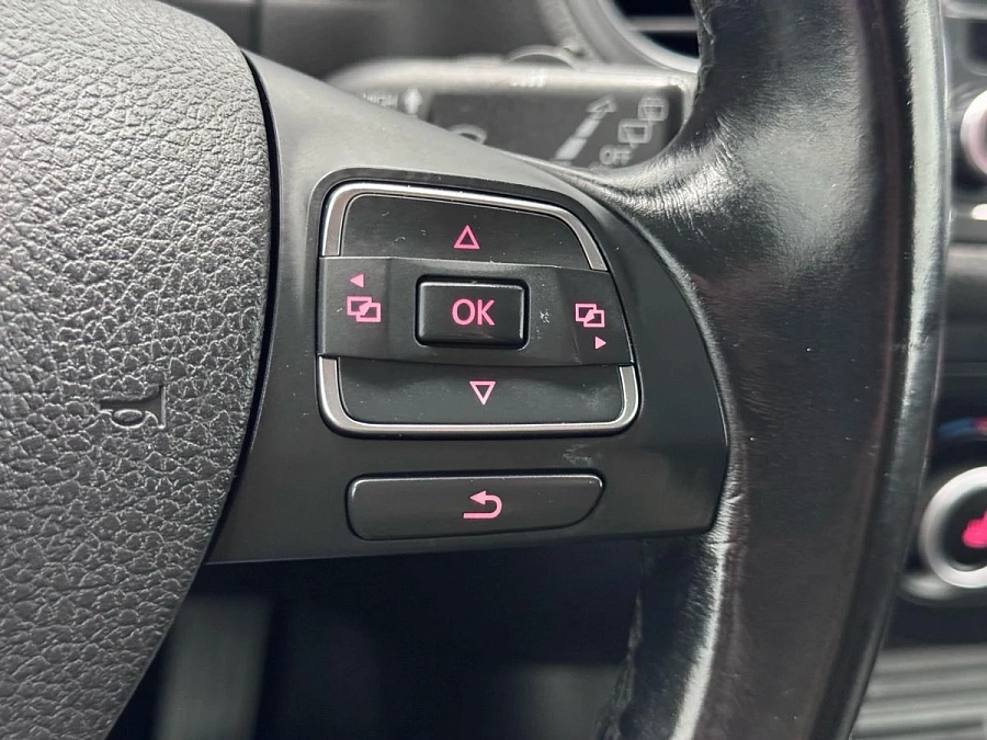 Volkswagen Tiguan, 2013г., полный привод, автомат