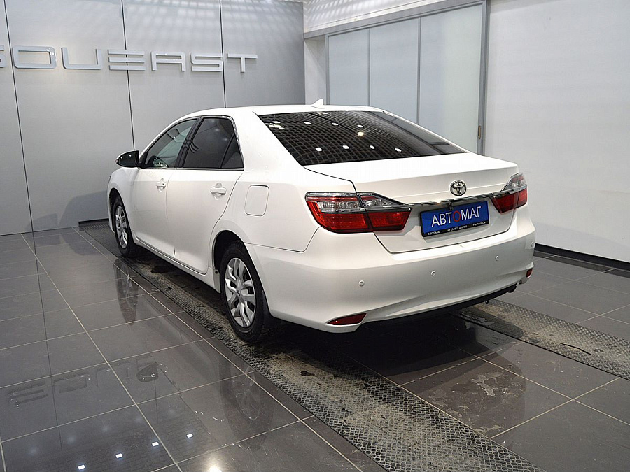 Toyota Camry, 2017г., передний привод, автомат