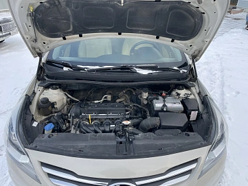 Hyundai Solaris, 2015г, передний привод, автомат