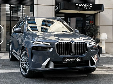 BMW X7, 2022г, полный привод, автомат
