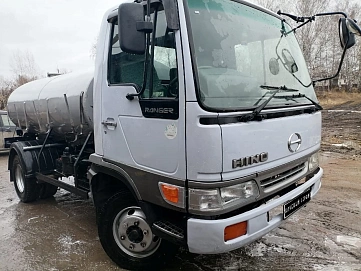 Hino Series 300, 1990г