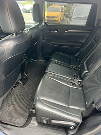Toyota Highlander, 2014г, полный привод, автомат