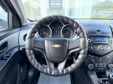 Chevrolet Cruze, 2013г, передний привод, механика