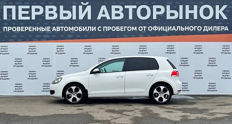 Volkswagen Golf, 2012г, передний привод, механика