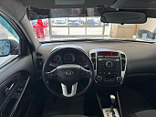 Kia Ceed, 2012г., передний привод, автомат