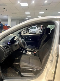 Renault Megane, 2014г, передний привод, механика