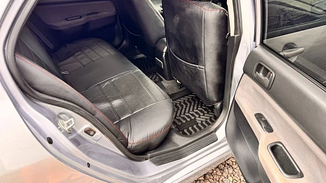 Mitsubishi Lancer, 2005г, передний привод, механика