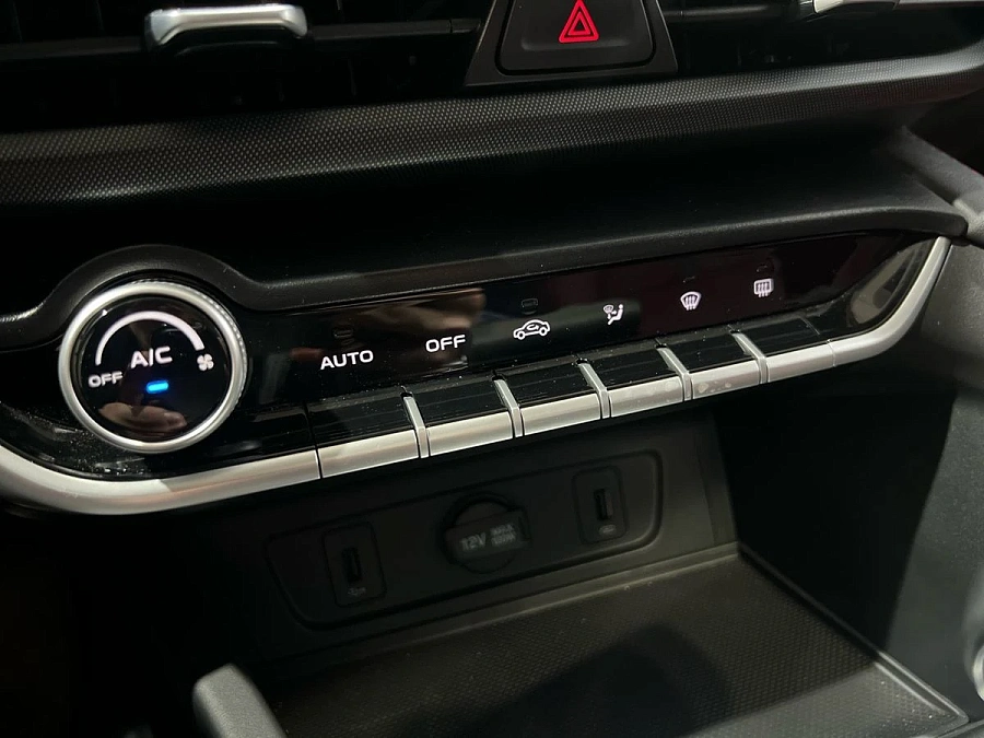 Changan Eado Plus, 2024г., передний привод, робот