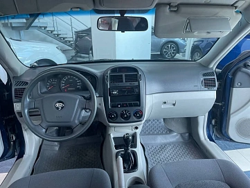 Kia Cerato, 2006г, передний привод, механика