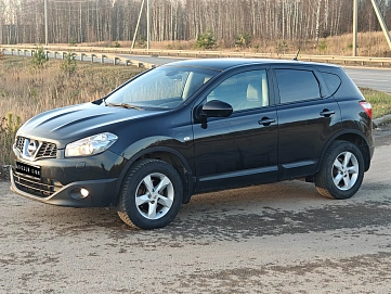 Nissan Qashqai, 2011г, полный привод, вариатор
