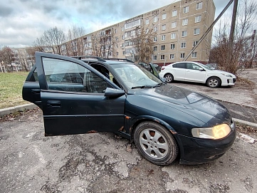 Opel Vectra, 2001г, передний привод, механика