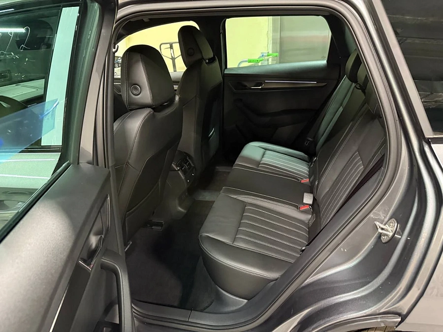 Skoda Karoq, 2024г., передний привод, автомат