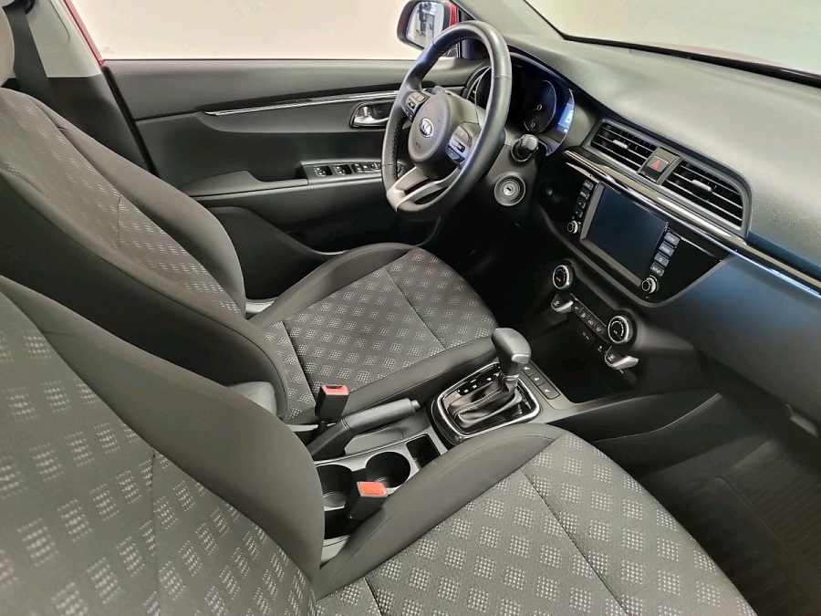 Kia , 2018г., передний привод, автомат
