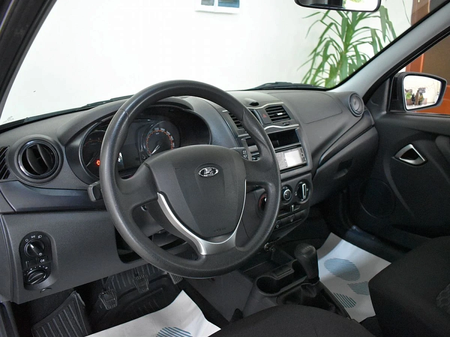 Lada (ВАЗ) Granta, 2023г., передний привод, механика