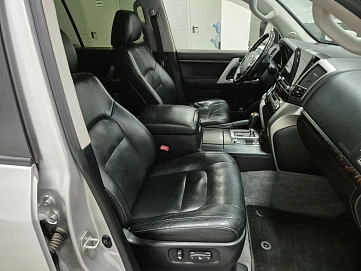 Toyota Land Cruiser, 2012г, полный привод, автомат