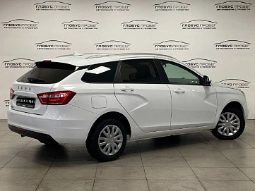 Lada (ВАЗ) Vesta, 2021г, передний привод, механика