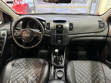 Kia Cerato, 2013г, передний привод, механика