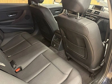 BMW 3 серии, 2012г., задний привод, автомат